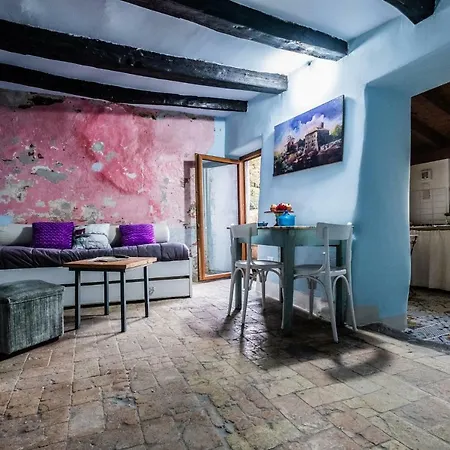 Giamevi House
